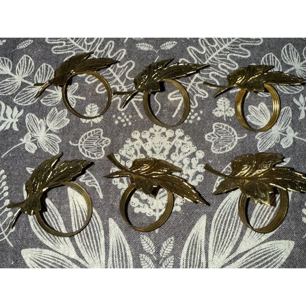 Vintage Gold Tone Maple Leaf Napkin Rings Set of 6 Autumn Thanksgiving Decor